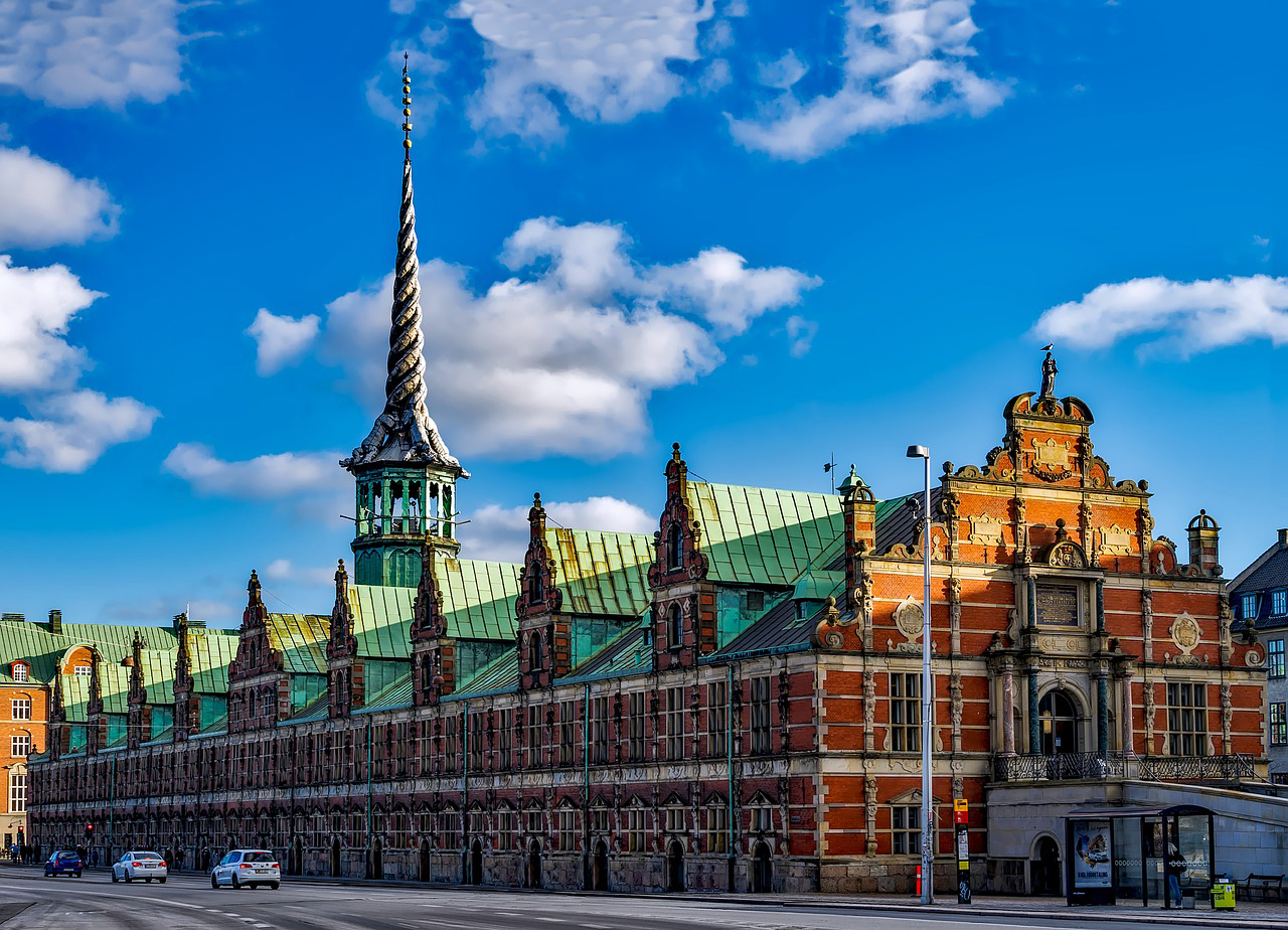 copenhagen-1721511_1280-2.jpg